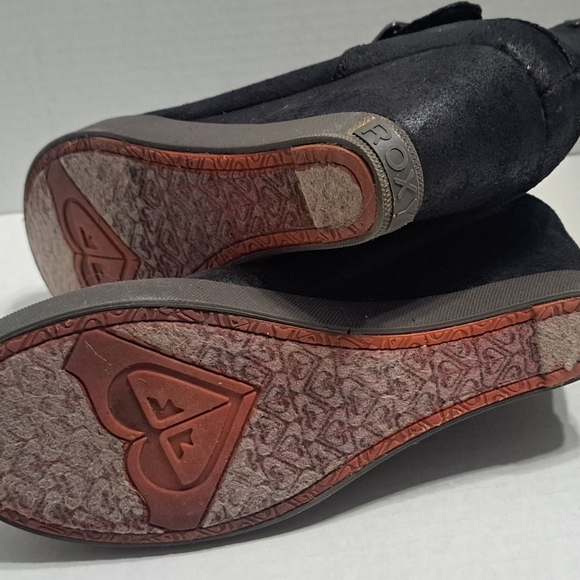 Roxy Stylish Black Wedge Ankle Boots - Picture 3 of 5